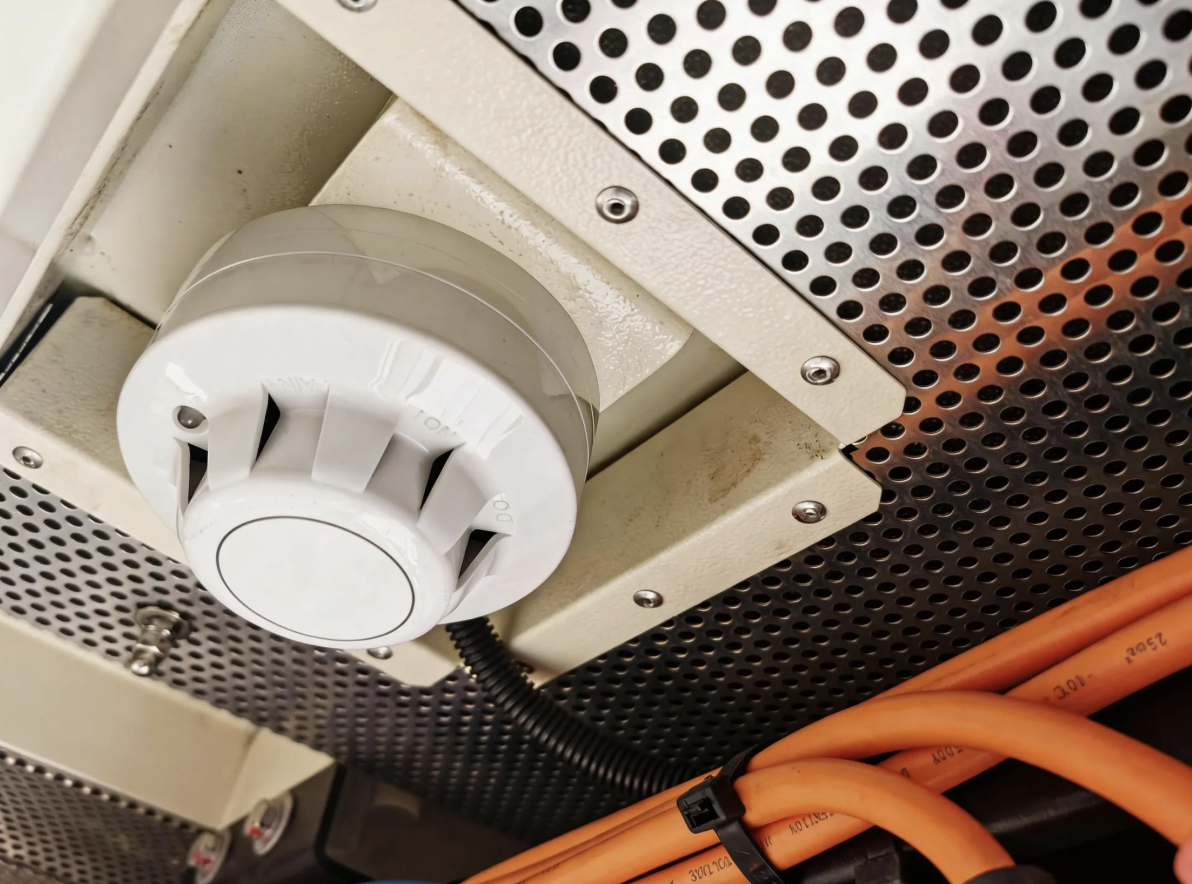 PHSC Hybrid Power 10-60kw product details image 5 - hybrid power system with solar, battery storage and generator backup